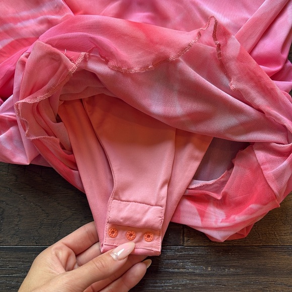 Oh Polly mesh dress - Picture 2 of 2